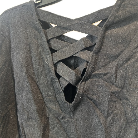 Crop top by Love Tree - Picture 5 of 8